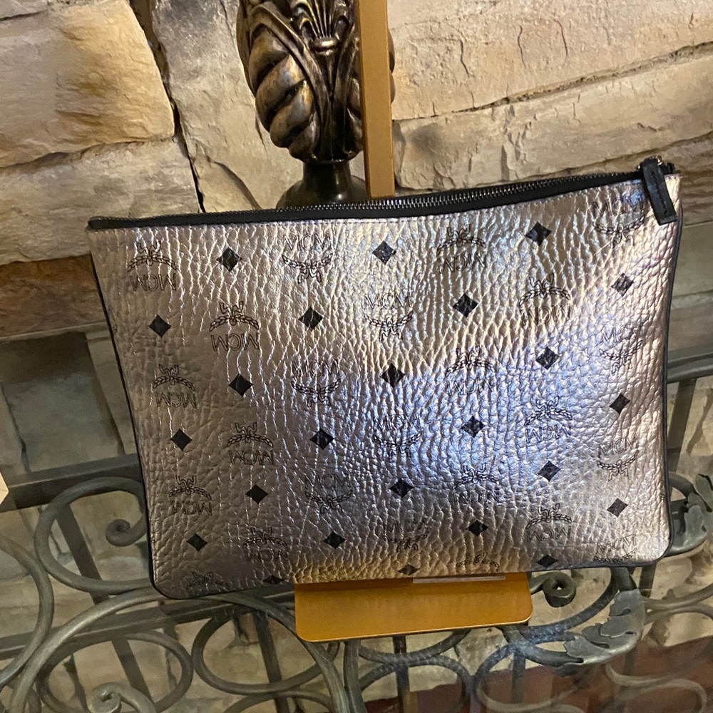 MCM Metallic Gold Clutch with Black Accents - Picture 6 of 11
